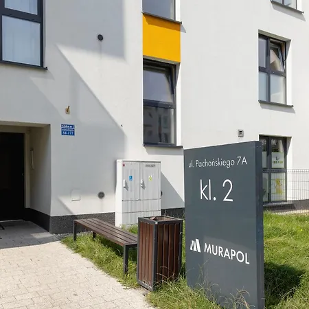 Stylish Pachońskiego With Parking In By Renters Apartamento Cracóvia