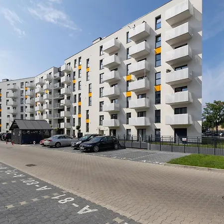 Stylish Pachońskiego With Parking In By Renters Apartamento